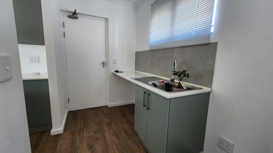 To Let 3 Bedroom Property for Rent in Annandale Western Cape
